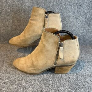 Frye Sacha Shortie Tan Suede Ankle Boots Womens 7M Western Side Zip